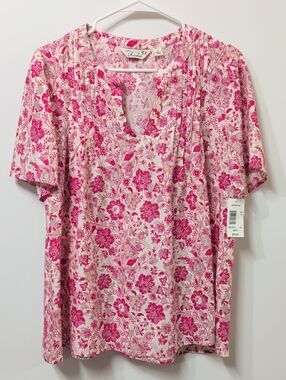 Caffe Marrakesh Pleated V-Neck Floral Blouse Size Medium